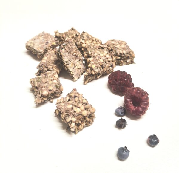 Beeri Chüssi 🇨🇭 mit Heidelbeeren und Himbeeren
